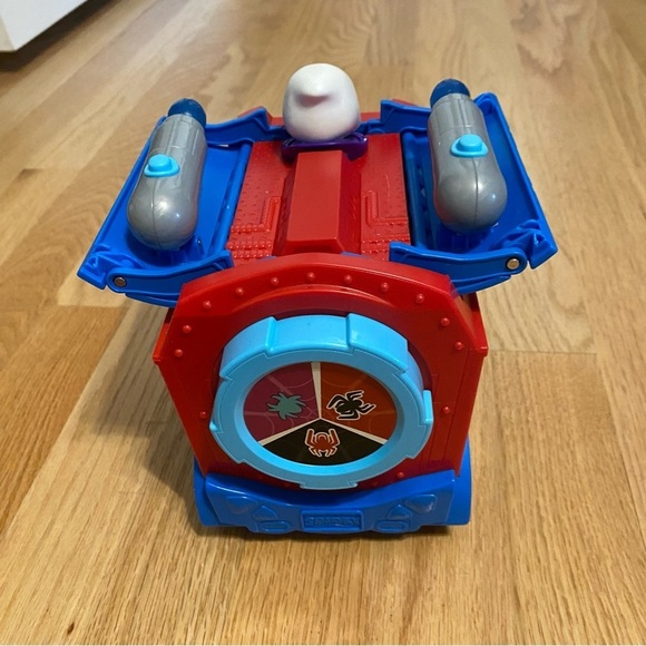 Spidey and His Amazing Friends, Web Spinning Hauler Vehicle, Marvel, Red - Picture 4 of 4